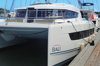 Charter Catamaran Catana Group Bali 4.2 Marsh Harbour