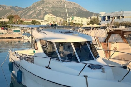 Hire Motorboat Arvor Arvor 25 Bar