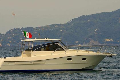 Hire Motorboat Ars Mare 33 Sport Lavagna
