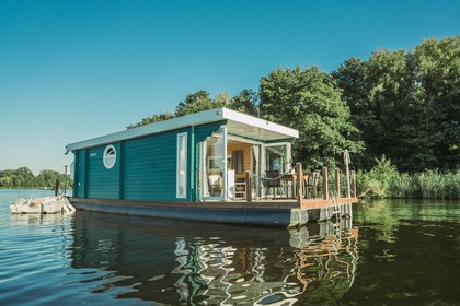 Charter Houseboat AhoiWerder Havelzauber Werder