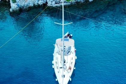Hire Sailboat Beneteau Cyclades 39.3 Tivat
