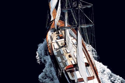 Hire Gulet Turkish Ketch Athens