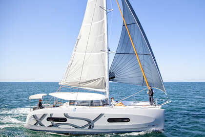 Charter Catamaran Beneteau EXCESS 11 Dénia