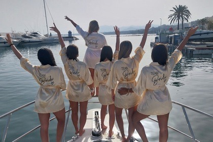 Charter Motorboat doqueve Majestic Marbella