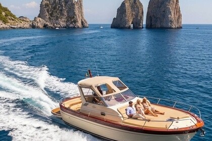 Verhuur Motorboot Gozzo Jeranto Open Capri