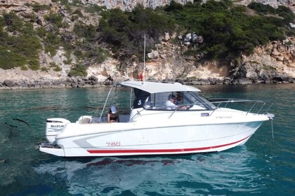 Rental Motorboat Beneteau 7.8 hb Ca'n Pastilla