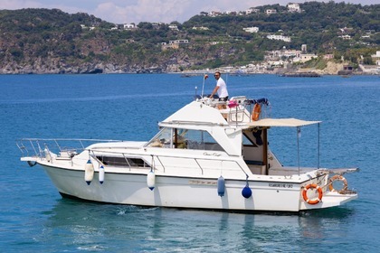 Rental Motorboat Americano Chris craft Forio