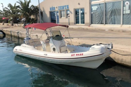 Rental Motorboat Nuova Jolly Prince 21 Duće