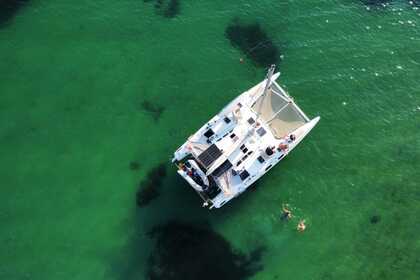 Charter Catamaran Fountaine Pajot Louisiane Portimão