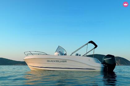 Charter Motorboat Quicksilver Sunshine Saint-Cyr-sur-Mer