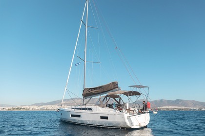 Rental Sailboat Beneteau Oceanis 40.1 Lefkada