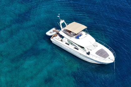 Charter Motorboat JEANNEAU PRESTIGE 46 FLY Split