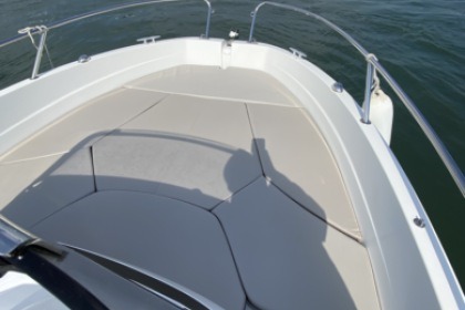 Alquiler Lancha Jeanneau Cap Camarat 5.5 Cc Hendaya