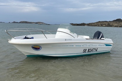 Charter Motorboat Jeanneau Cap Camarat 545 Saint-Malo