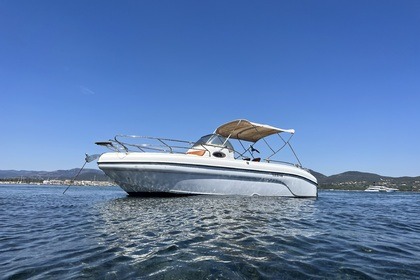 Rental Motorboat Ranieri Shadow 24 Sainte-Maxime