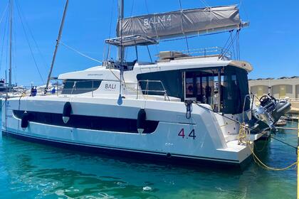 Charter Catamaran Catana Group Bali 4.4 - 4 + 1 cab. Turgutreis