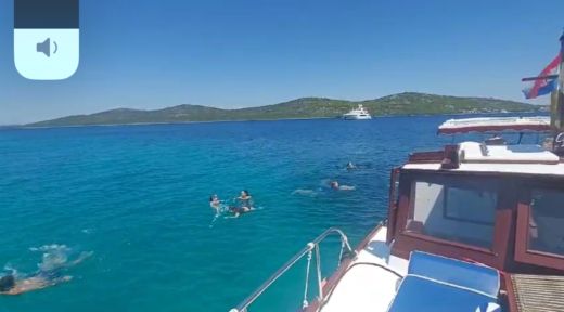 Šibenik Motorboat Wooden boat 13 alt tag text