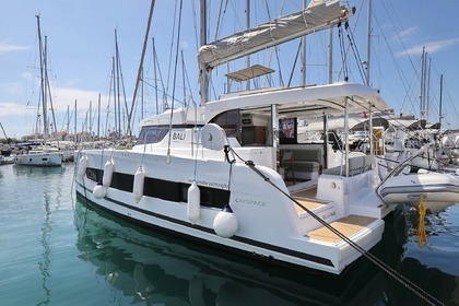 Alquiler Catamarán Catana Group Bali Catspace Biograd na Moru