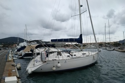 Charter Sailboat Dufour 36 Classic Cannes