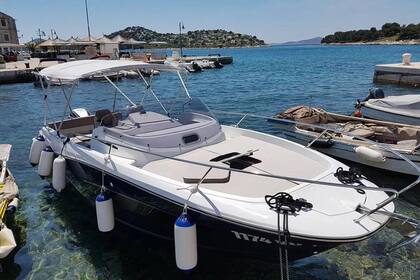 Verhuur Motorboot Jeanneau Cap Camarat 7.5 Cc Kroatië