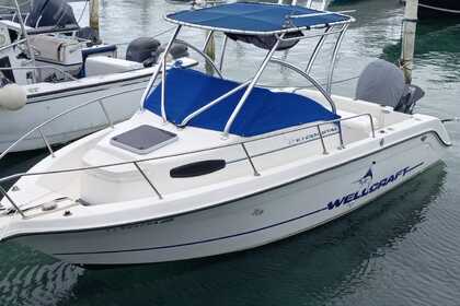 Rental Motorboat Wellcraft Coastal 218 Nassau