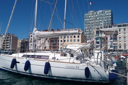 Miete Segelboot BENETEAU Oceanis 34 Élégance 3 cabines Toulon