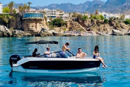 Verhuur Motorboot Quicksilver Activ 605 Bowrider Málaga
