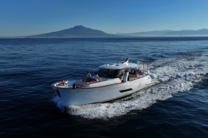 Charter Motorboat Fratelli Aprea Lancia Fratelli Aprea 52ft Sorrento