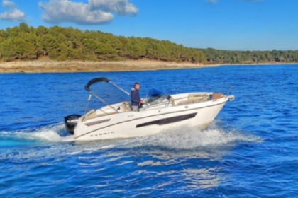 Charter Motorboat Karnic SL651 Pula