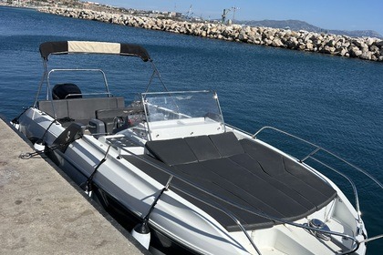 Hire Motorboat Beneteau Flyer 7.7 sundeck Marseille