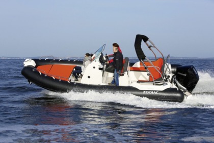 Hire Motorboat  ZODIAC MEDLINE 6.80 Arzon