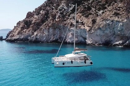 Charter Catamaran Lagoon Lagoon 39 Paros