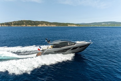 Location Bateau à moteur SUNSEEKER PREDATOR 65 Lumio