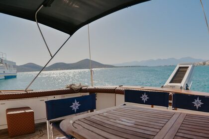 Verhuur Motorboot Excaliber Bavaria 50ft Elounda