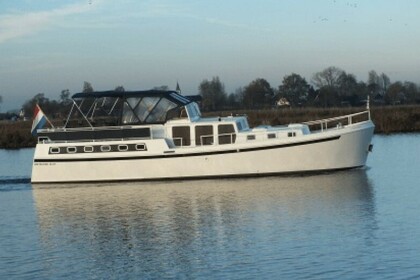 Rental Houseboats Broeresloot Duet Glider 14.85 Sneek