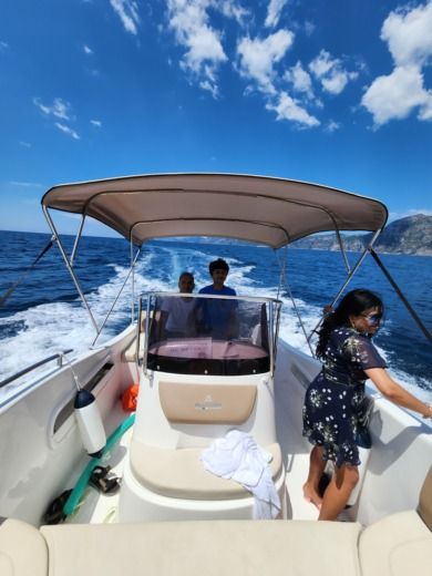 Sorrento Motorboat Allegra Allegra 21 open alt tag text