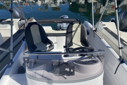 Location Bateau à moteur CAP FERRET 522 OPEN Saint-Gilles les Bains