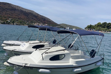 Charter Boat without licence  Adria M SPORT 500 Grebaštica