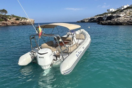 Location Bateau à moteur Capelli gemini 730 Cala d'Or