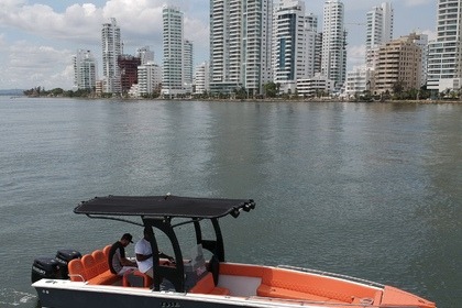 Miete Motorboot HKUI 2020 Cartagena