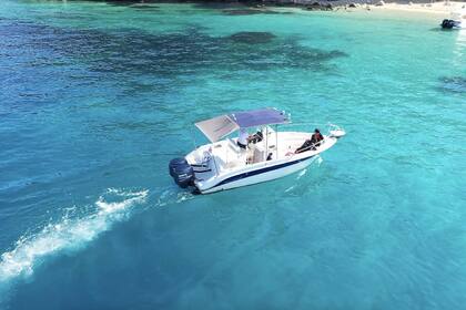 Hire Motorboat Northstar 220 CC Zakynthos