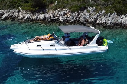 Miete Motorboot EVRIPUS Cabin Parga
