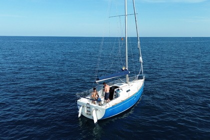 Charter Sailboat Beneteau First 260 spirit Badalona
