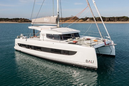 Charter Catamaran Catana Group Bali Catsmart - 4 cab. Biograd na Moru