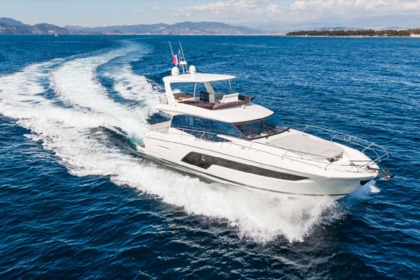 Verhuur Motorjacht PRESTIGE 590 Golfe Juan