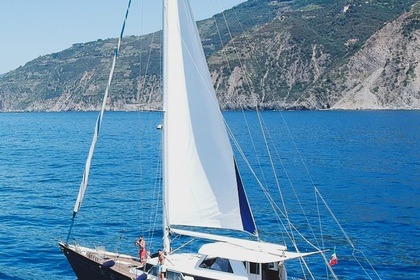 Charter Sailboat Nelson Nelson 64 Milazzo