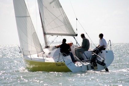 Miete Segelboot GL composite Django duo La Rochelle