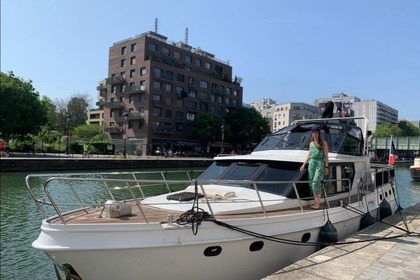Verhuur Motorboot Péniche Hollandaise Prestige Parijs