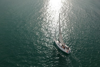 Rental Sailboat BENETEAU FIRST 40.7 Donostia-San Sebastian