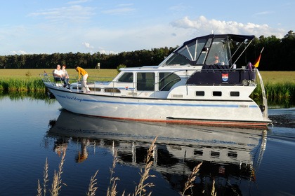 Hire Houseboat Pedro Skiron 35 Comfort Zeuthen